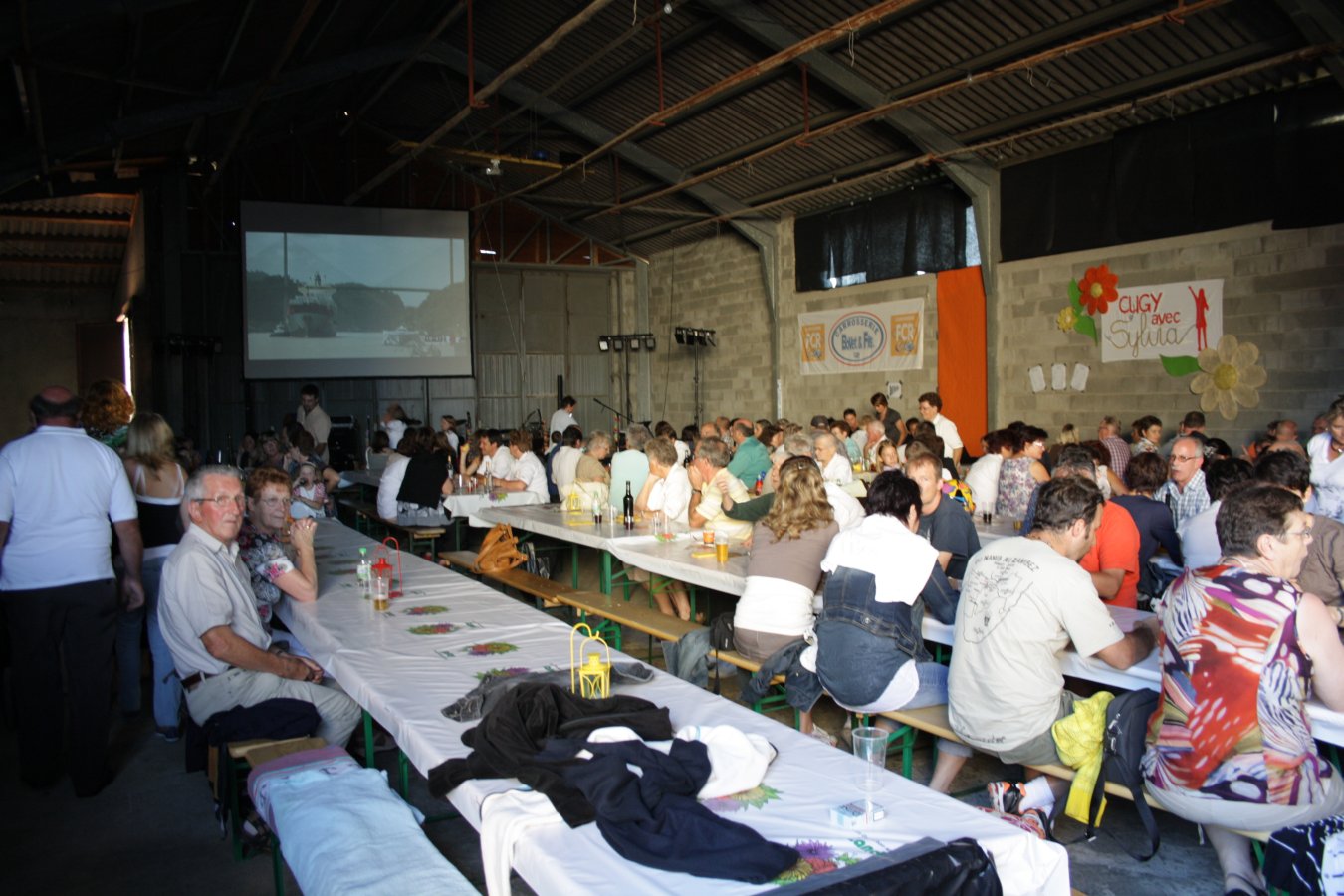 110715_org_diff_vill_talent_18