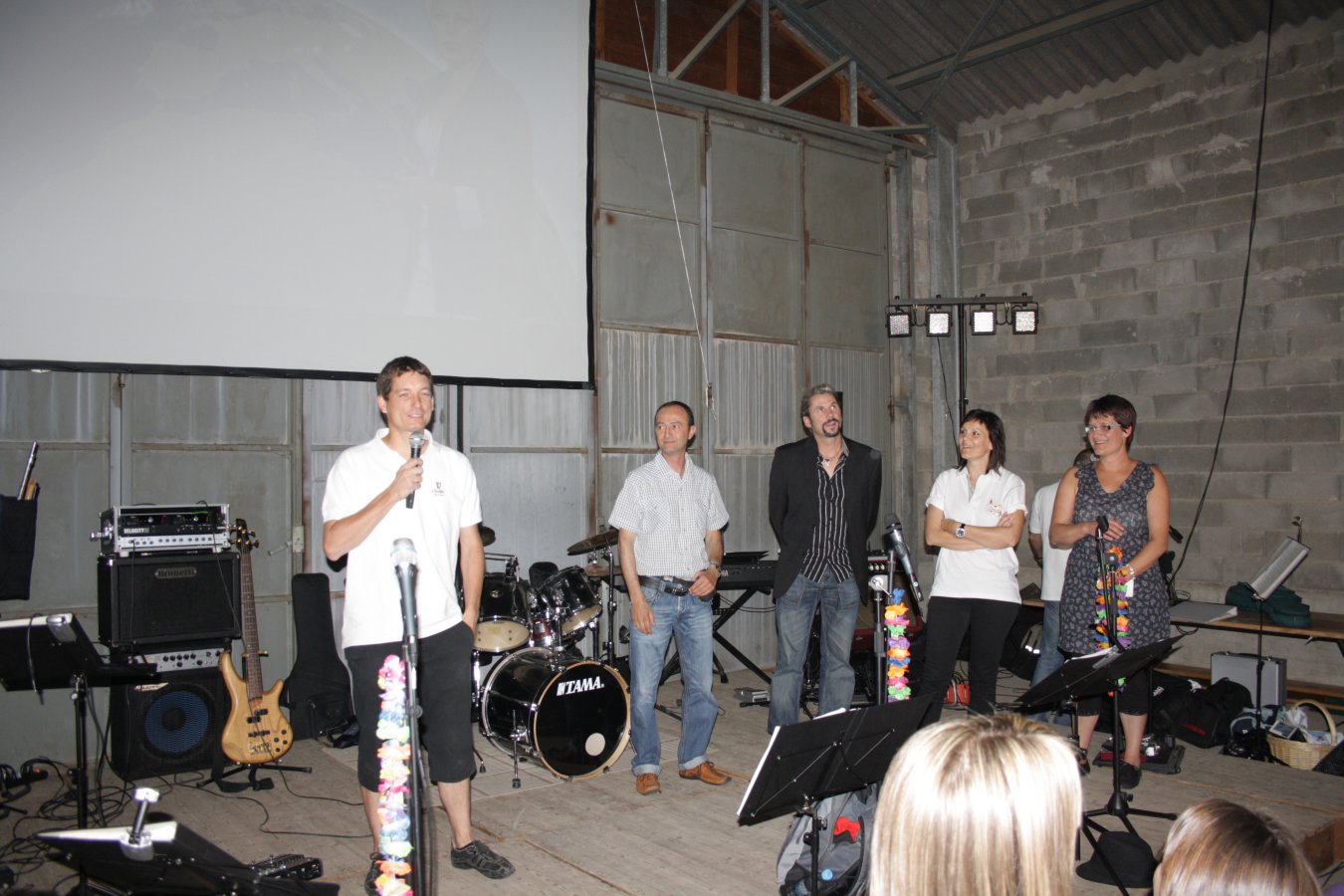 110715_org_diff_vill_talent_33