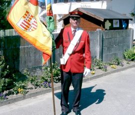 040523_giron_grandcour_40