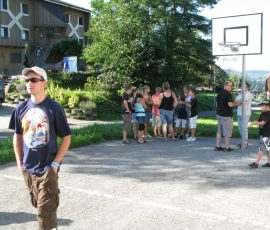 100822_broche_04