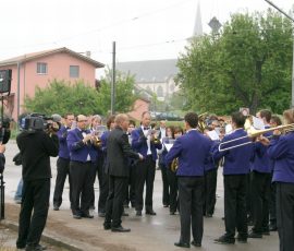 110228_village_talent_09