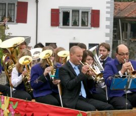 110228_village_talent_18