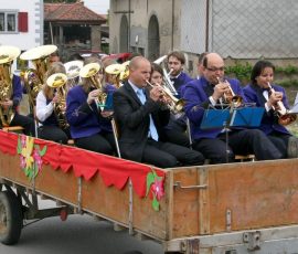 110228_village_talent_19