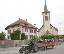 110228_village_talent_24