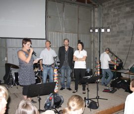 110715_org_diff_vill_talent_29