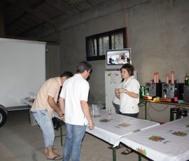 110715_org_diff_vill_talent_31