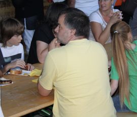 110715_org_diff_vill_talent_39