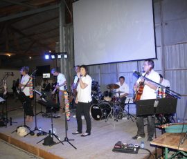 110715_org_diff_vill_talent_62
